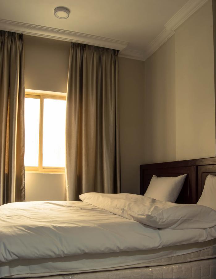 Wardah Hotel Apartments Sharjah Ngoại thất bức ảnh